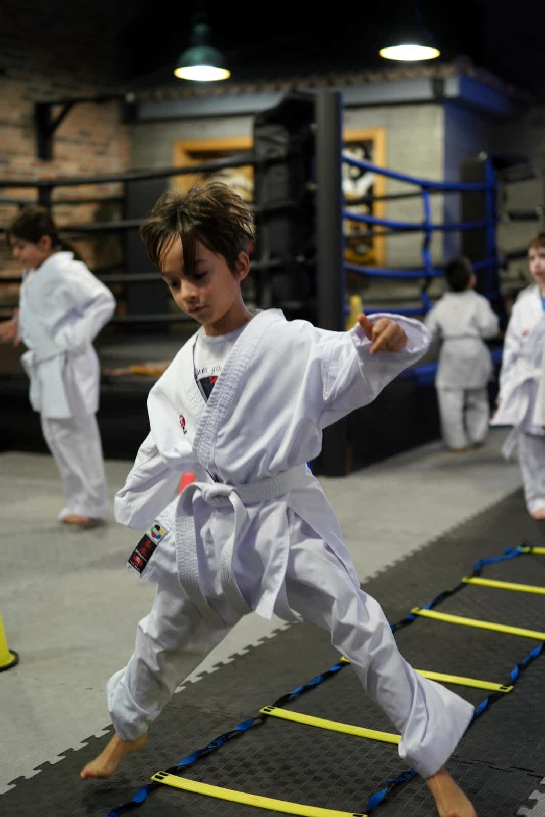 karate salonu